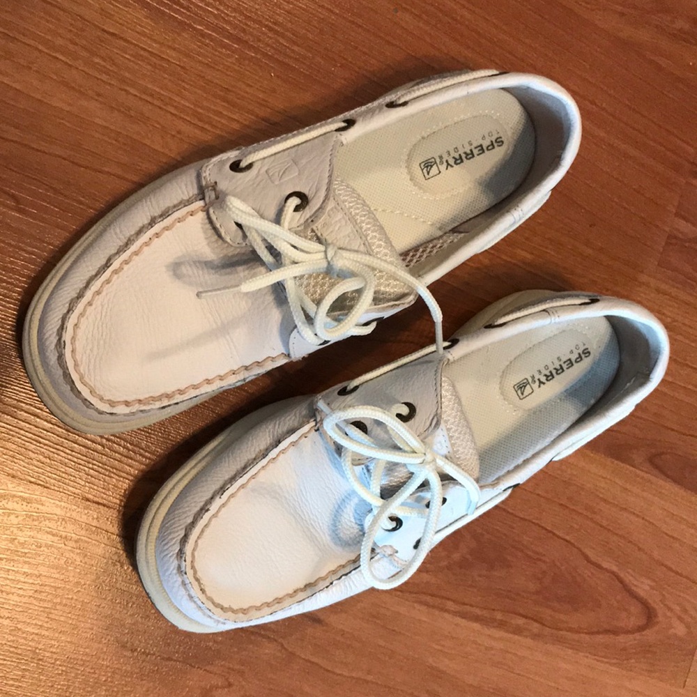 Women’s White Sperry Top-Sider - size 6.5